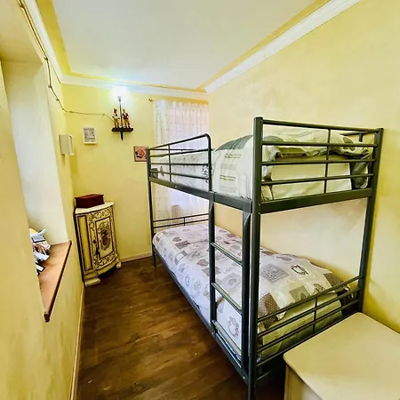 Trilli House * 로카 피에토레