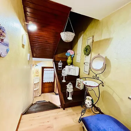 Trilli House Апартаменты *